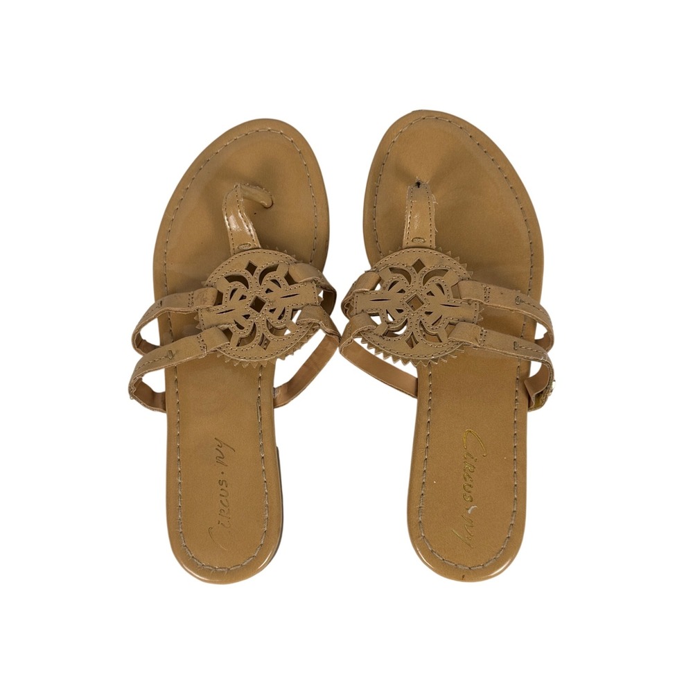 Circus NY Thong Sandals Womens 6 Medallion Laser Cut Tan Summer‎